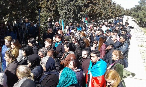 Sumqayıtda şəhid Seymur Baxışovun xatirə lövhəsinin açılışı olub - FOTOLAR