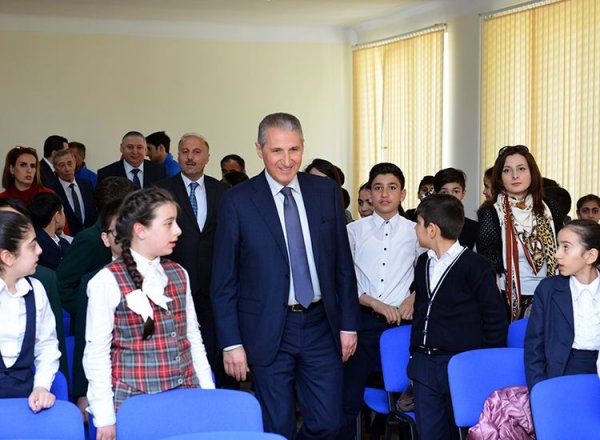 “PAŞA Həyat”ın dəstəyi ilə Sumqayıt məktəbliləri üçün sosial layihəyə start verilib “PAŞA Həyat”ın dəstəyi ilə Sumqayıt məktəbliləri üçün sosial layihəyə start verilib