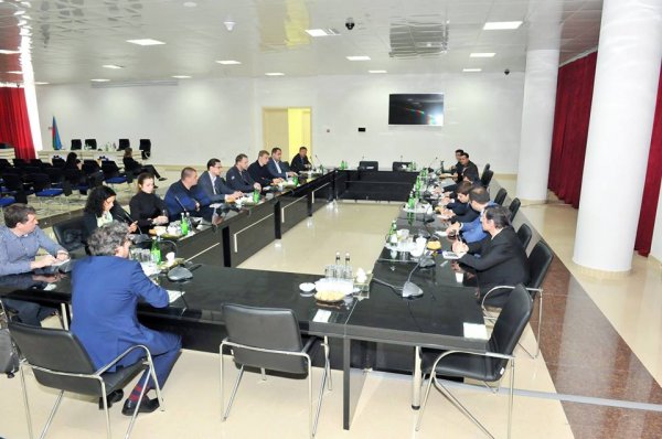 Rusiyanın Stavropol vilayətindən gələn qonaqlar Sumqayıt Texnologiyalar Parkı ilə tanış olub - FOTO Rusiyanın Stavropol vilayətindən gələn qonaqlar Sumqayıt Texnologiyalar Parkı ilə tanış olub - FOTO