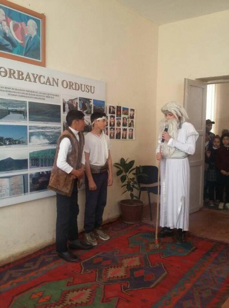 Abşeron məktəbində aprel döyüşlərinin ildönümü ilə əlaqədar tədbir keçirilib - FOTOLAR Abşeron məktəbində aprel döyüşlərinin ildönümü ilə əlaqədar tədbir keçirilib - FOTOLAR
