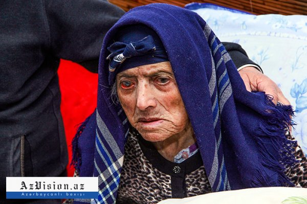 120 yaşlı Sumqayıt sakini: "Anam deyirdi ki erməniləri gətirməyin" - VİDEO 120 yaşlı Sumqayıt sakini: "Anam deyirdi ki erməniləri gətirməyin" - VİDEO