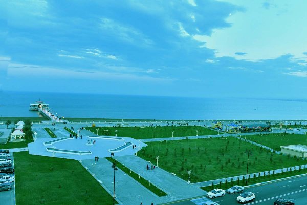 Sumqayıt bulvarından maraqlı görüntülər – FOTOLAR