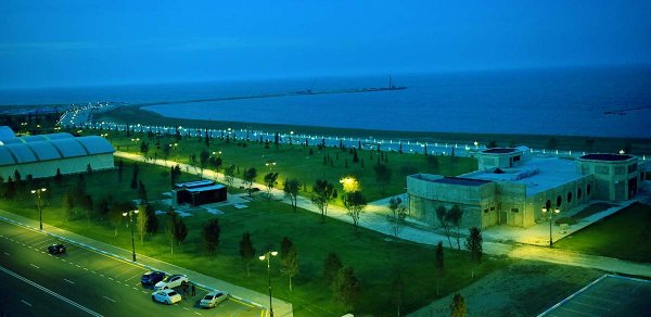 Sumqayıt bulvarından maraqlı görüntülər – FOTOLAR