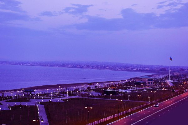 Sumqayıt bulvarından maraqlı görüntülər – FOTOLAR