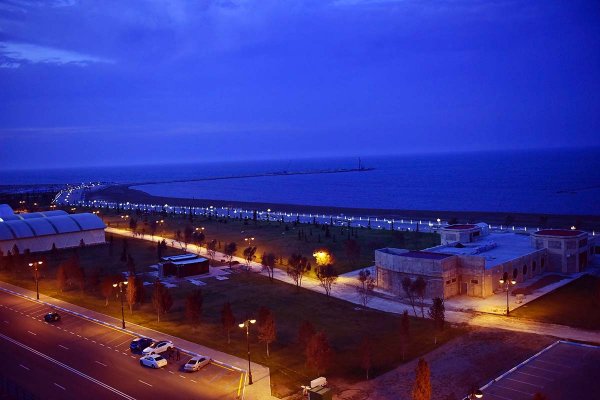 Sumqayıt bulvarından maraqlı görüntülər – FOTOLAR