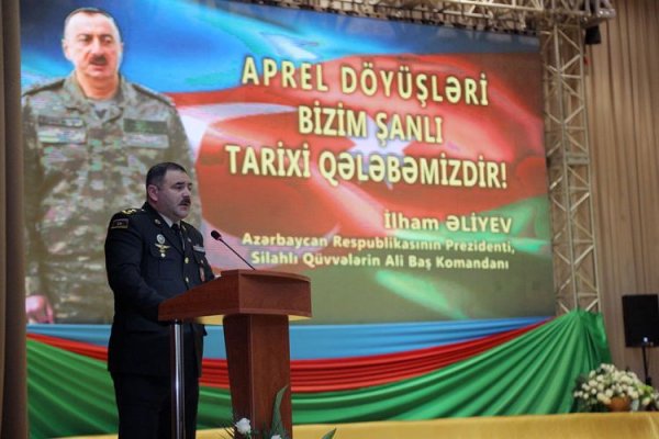 Aprel döyüşlərinin ildönümünə həsr olunmuş mərasim keçirilib Aprel döyüşlərinin ildönümünə həsr olunmuş mərasim keçirilib