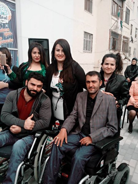 Dünya Autizm Maarifləndirmə Günü Sumqayıtda qeyd olundu - FOTOLAR