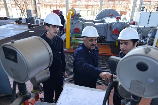Gənc kadrlar "Azərikimya"da təcrübələrini uğurla davam etdirirlər - FOTOLAR