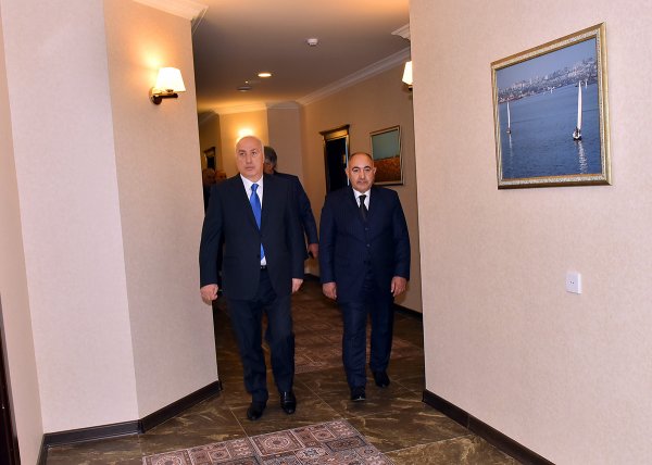 Sumqayıtda növbəti otelin açılışı olub - İcra hakimi Zakir Fərəcov və sabiq başçı Şakir Abuşov mərasimdə (FOTOSESSİYA) Sumqayıtda növbəti otelin açılışı olub - İcra hakimi Zakir Fərəcov və sabiq başçı Şakir Abuşov mərasimdə (FOTOSESSİYA)