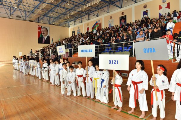 Sumqayıtda Milli Qəhrəman Albert Aqarunovun xatirəsinə həsr olunan Karate–Do üzrə V açıq çempionat keçirilib VİDEO Sumqayıtda Milli Qəhrəman Albert Aqarunovun xatirəsinə həsr olunan Karate–Do üzrə V açıq çempionat keçirilib VİDEO