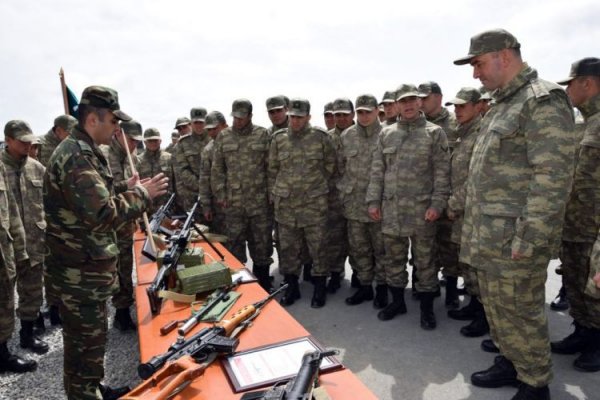 Azərbaycan-Türkiyə birgə təlimlərində istifadə ediləcək silah və texnikalar nümayiş olunub-FOTO Azərbaycan-Türkiyə birgə təlimlərində istifadə ediləcək silah və texnikalar nümayiş olunub-FOTO