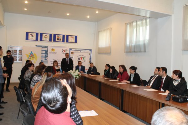 Regionlarda erkən nikahlarla bağlı maarifləndirci tədbirlərə Şirvandan start verildi Regionlarda erkən nikahlarla bağlı maarifləndirci tədbirlərə Şirvandan start verildi
