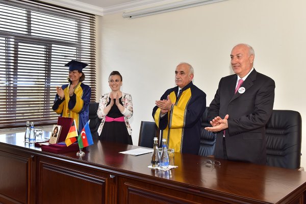 Sumqayıtla Lüdviqshafen arasında dostluq əlaqələrinin 40 illiyi təntənəli şəkildə qeyd olunub – FOTO+VİDEO Sumqayıtla Lüdviqshafen arasında dostluq əlaqələrinin 40 illiyi təntənəli şəkildə qeyd olunub – FOTO+VİDEO