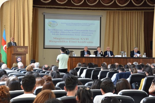 Sumqayıtda magistrantların XVII Respublika elmi konfransı işə başlayıb Sumqayıtda magistrantların XVII Respublika elmi konfransı işə başlayıb