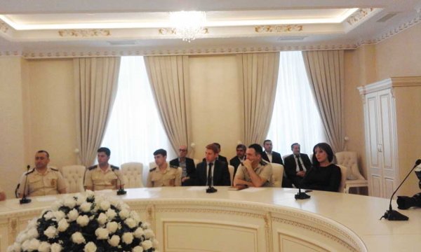 Fövqəladə hallarla bağlı maarifləndirmə işində Sumqayıt mətbuatının rolu – DİSKUSSİYA (FOTOLAR) Fövqəladə hallarla bağlı maarifləndirmə işində Sumqayıt mətbuatının rolu – DİSKUSSİYA (FOTOLAR)