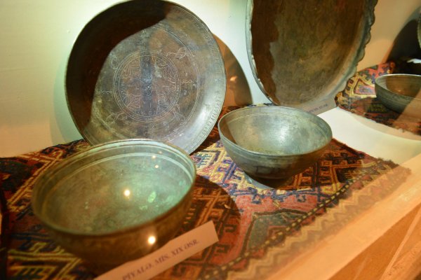 "Azərikimya"da təcrübədə olan gənc kadrların Sumqayıtın Tarixi Muzeyinə ekskursiyası təşkil edilib - FOTOLAR "Azərikimya"da təcrübədə olan gənc kadrların Sumqayıtın Tarixi Muzeyinə ekskursiyası təşkil edilib - FOTOLAR