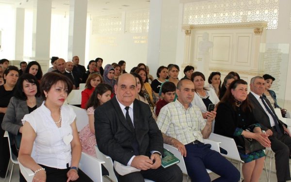 Sumqayıt Poeziya Evində 28 May Respublika günü münasibətilə tədbir keçirilib - FOTOLAR