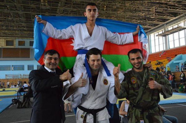 Beynəlxalq çempionatlarda 6 dəfə bayrağimizi yüksəklərə qaldiran fəxrimiz - MÜSAHİBƏ (FOTOLAR)