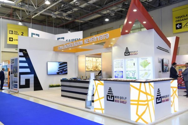 Prezident və xanımı sərgidə Prezident və xanımı sərgidə