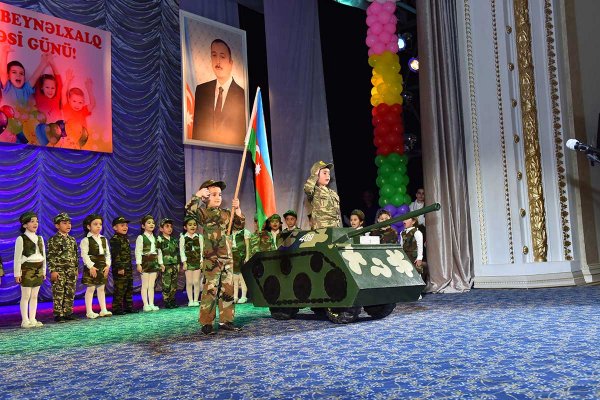 Sumqayıtda 1 İyun – uşaqların beynəlxalq müdafiəsi günü təntənəli qeyd olunub – FOTOLAR Sumqayıtda 1 İyun – uşaqların beynəlxalq müdafiəsi günü təntənəli qeyd olunub – FOTOLAR