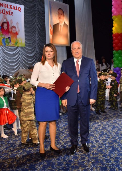 Sumqayıtda 1 İyun – uşaqların beynəlxalq müdafiəsi günü təntənəli qeyd olunub – FOTOLAR Sumqayıtda 1 İyun – uşaqların beynəlxalq müdafiəsi günü təntənəli qeyd olunub – FOTOLAR
