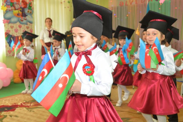 Sumqayıtda “Əlvida bağça, salam məktəb!” adlı buraxılış tədbiri keçirilib- FOTOLAR Sumqayıtda “Əlvida bağça, salam məktəb!” adlı buraxılış tədbiri keçirilib- FOTOLAR