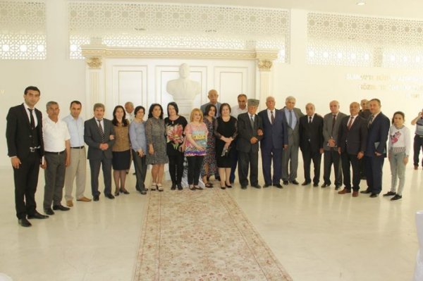 Tanınmış sumqayıtlı cərrah Cəfər Quliyevin 40 illik "üsyanı" Tanınmış sumqayıtlı cərrah Cəfər Quliyevin 40 illik "üsyanı"