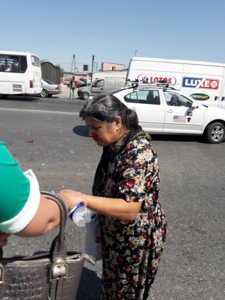 Bakıda sərnişinlə dolu iki avtobus toqquşdu - Yaralılar var