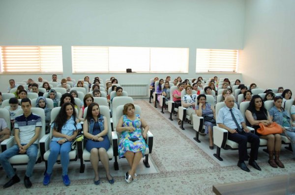 Bilik Fondu Sumqayıtda mühazirələr təşkil edib Bilik Fondu Sumqayıtda mühazirələr təşkil edib