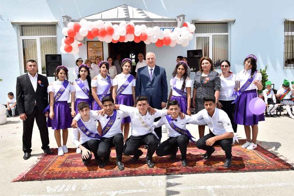 Zakir Fərəcov “Son zəng” tədbirlərində iştirak edib – FOTOLAR