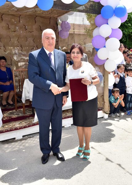 Zakir Fərəcov “Son zəng” tədbirlərində iştirak edib – FOTOLAR