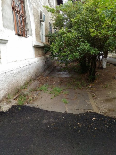 Sumqayıtın məhəllədaxili yolları asfaltlansa da... - PROBLEM