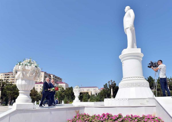 YAP Sumqayıt şəhər təşkilatının VIII konfransında hansı məqamlara toxunulub? - FOTOLAR YAP Sumqayıt şəhər təşkilatının VIII konfransında hansı məqamlara toxunulub? - FOTOLAR