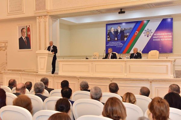 YAP Sumqayıt şəhər təşkilatının VIII konfransında hansı məqamlara toxunulub? - FOTOLAR YAP Sumqayıt şəhər təşkilatının VIII konfransında hansı məqamlara toxunulub? - FOTOLAR