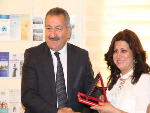 “Ən yaxşı yazı” müsabiqəsinin qalibləri mükafatlandırılıblar “Ən yaxşı yazı” müsabiqəsinin qalibləri mükafatlandırılıblar
