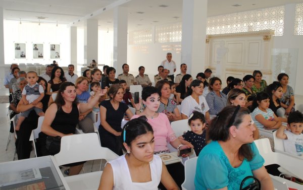 Sumqayıtda Silahlı Qüvvələr Günü münasibətilə tədbirlər keçirilib - FOTOLAR