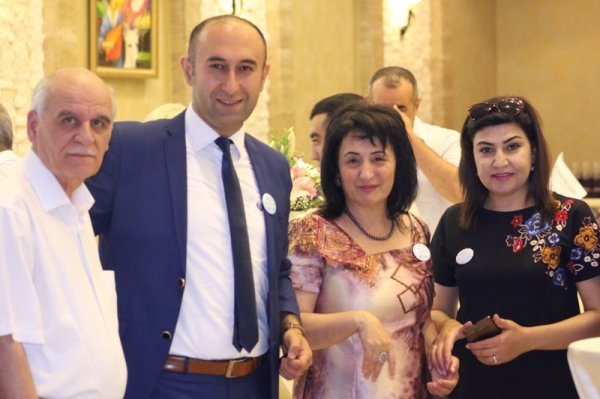 Sumqayıtda Xeberle.com informasiya portalının 5 illik yubiley tədbiri keçirilib - FOTOSESSİYA Sumqayıtda Xeberle.com informasiya portalının 5 illik yubiley tədbiri keçirilib - FOTOSESSİYA