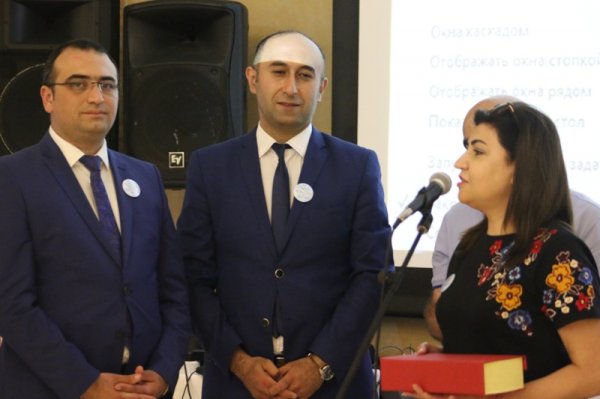 Sumqayıtda Xeberle.com informasiya portalının 5 illik yubiley tədbiri keçirilib - FOTOSESSİYA Sumqayıtda Xeberle.com informasiya portalının 5 illik yubiley tədbiri keçirilib - FOTOSESSİYA