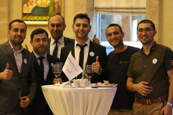 Sumqayıtda Xeberle.com informasiya portalının 5 illik yubiley tədbiri keçirilib - FOTOSESSİYA Sumqayıtda Xeberle.com informasiya portalının 5 illik yubiley tədbiri keçirilib - FOTOSESSİYA