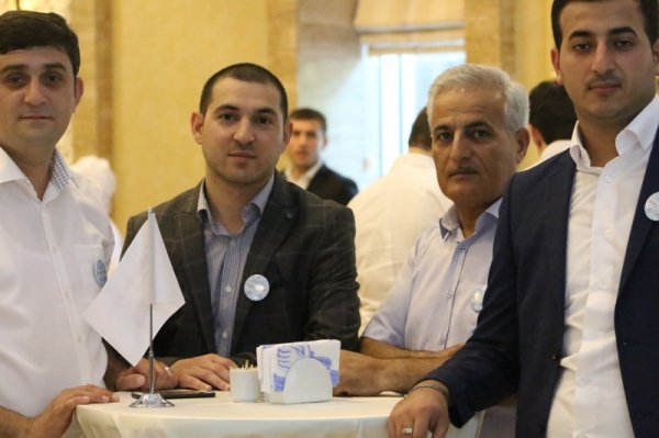 Sumqayıtda Xeberle.com informasiya portalının 5 illik yubiley tədbiri keçirilib - FOTOSESSİYA Sumqayıtda Xeberle.com informasiya portalının 5 illik yubiley tədbiri keçirilib - FOTOSESSİYA