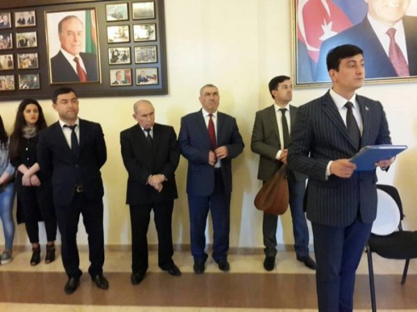 Bu mədəniyyət mərkəzi gənc nəslin mədəniyyətimizə və incəsənətimizə sevgi ruhunda böyüməsi istiqamətində mühüm işlər görür Bu mədəniyyət mərkəzi gənc nəslin mədəniyyətimizə və incəsənətimizə sevgi ruhunda böyüməsi istiqamətində mühüm işlər görür