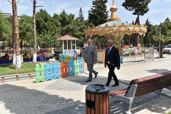 Zakir Fərəcov: “Sumqayıt şəhərində müasir kinoteatr olmalıdır” Zakir Fərəcov: “Sumqayıt şəhərində müasir kinoteatr olmalıdır”