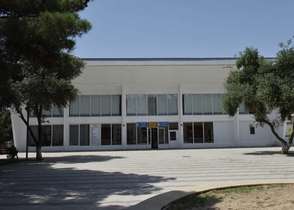 Zakir Fərəcov: “Sumqayıt şəhərində müasir kinoteatr olmalıdır” Zakir Fərəcov: “Sumqayıt şəhərində müasir kinoteatr olmalıdır”