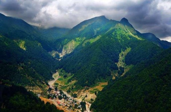 Azərbaycanın ən gözəl 12 kəndi - FOTO Azərbaycanın ən gözəl 12 kəndi - FOTO