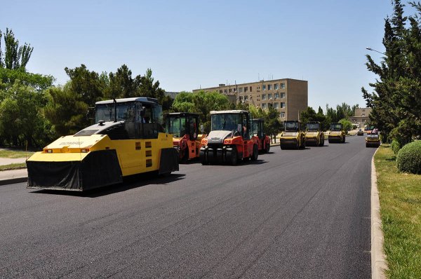 Sumqayıtda məhəllədaxili yollar asfaltlanır – FOTOLAR