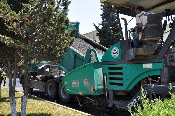 Sumqayıtda məhəllədaxili yollar asfaltlanır – FOTOLAR