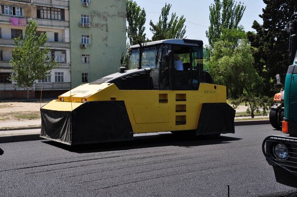 Sumqayıtda məhəllədaxili yollar asfaltlanır – FOTOLAR