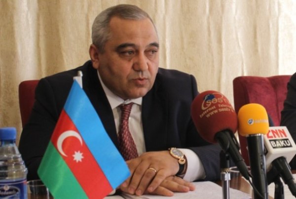 Sumqayıtlı polkovnik, aprel şəhidi Raquf Orucovun oğlu yüksək bal toplayıb - FOTO Sumqayıtlı polkovnik, aprel şəhidi Raquf Orucovun oğlu yüksək bal toplayıb - FOTO