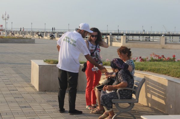 Sumqayıt gəncləri ekoloji maarifləndirmə aksiyasına qoşulublar Sumqayıt gəncləri ekoloji maarifləndirmə aksiyasına qoşulublar