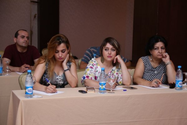 “AtaHolding” bu ilin 6 ayı ərzində PR üzrə gördüyü işlərin hesabatını təqdim edib -FOTOLAR “AtaHolding” bu ilin 6 ayı ərzində PR üzrə gördüyü işlərin hesabatını təqdim edib -FOTOLAR